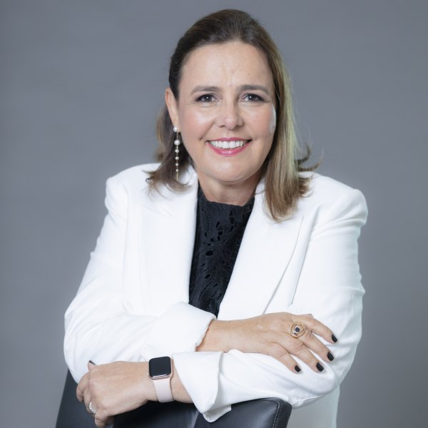 Titular cadeira 30, MARTA CURADO CARVALHO FRANCO FINOTTI